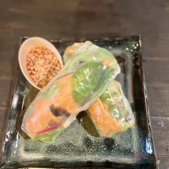 Sun2Moon  - Vietnamese fresh roll - Asian Fusion Near Me - Baltimore, Maryland