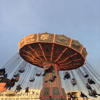 The Queen Mary's CHILL - Festivals Near Me - Long Beach, California