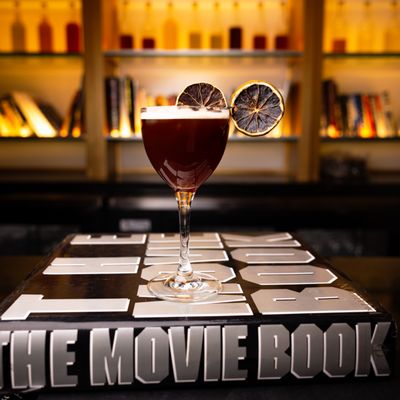 Cinemixology Room by null