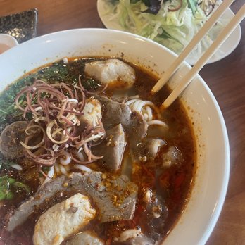 Huong Duong - Bun Bo Hue - at the spiciest level (5) - Vietnamese Near Me - Seattle, Washington Huong Duong - Bun Bo Hue - at the spiciest level (5) - Vietnamese Near Me - Seattle, Washington