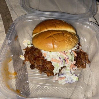 Bigkiakitchen - Shredded beef pulled pork - Personal Chefs Near Me Bigkiakitchen - Shredded beef pulled pork - Personal Chefs Near Me
