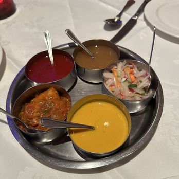 Sipson Tandoori - Sauces that come with poppadum starter - Indian Near Me - West Drayton, XGL Sipson Tandoori - Sauces that come with poppadum starter - Indian Near Me - West Drayton, XGL