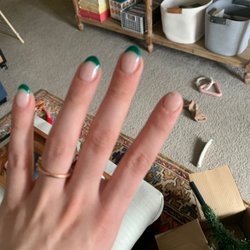 PureLux Nails & Spa - Broken nail after less than a week and the one next to it is lifting