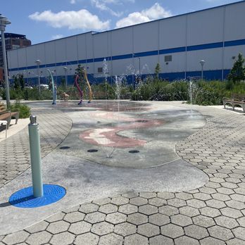 Bushwick Inlet Park - In ground sprinklers - Parks Near Me - New York, New York