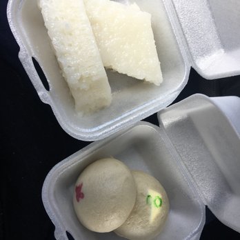 Honolulu Kitchen - 2 rice cakes and an Ube and haupia Manapua to go!! - Chinese Near Me - Waipahu, Hawaii