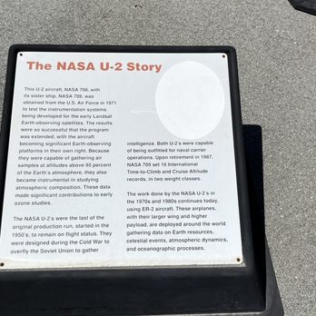 Moffett Field Museum - Museums Near Me - Mountain View, California