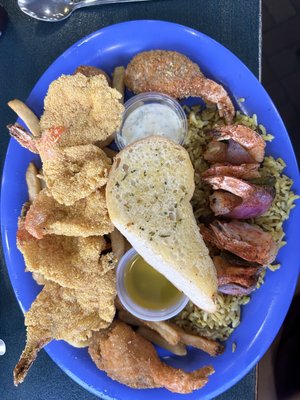 Capt. Benny's by null