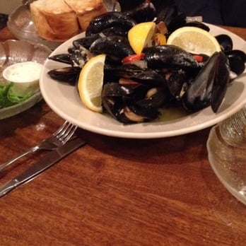 King Eider's Pub - First time having Mussels with Chorizo, yummy. A wonderful dinner with my VALENTINE. Having a little get away in Newcastle, ME. - Pubs Near Me - Damariscotta, Maine
