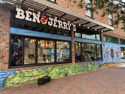 Ben & Jerry's by null