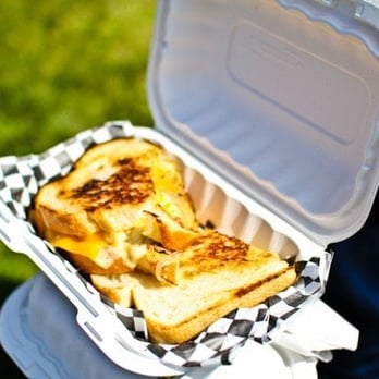 Super Q Food Truck - Mac & Cheese Brisket Sandwich - Food Trucks Near Me - Poway, California Super Q Food Truck - Mac & Cheese Brisket Sandwich - Food Trucks Near Me - Poway, California