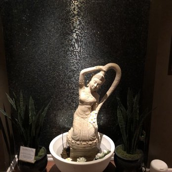 Smile Thai Wellness - Decor - Massage Near Me - Vancouver, British Columbia Smile Thai Wellness - Decor - Massage Near Me - Vancouver, British Columbia