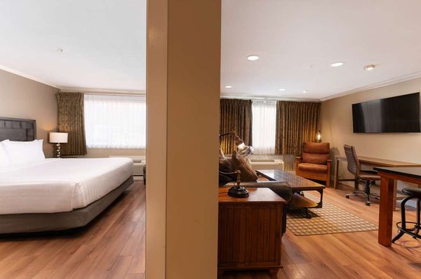 Prestige Hudson Bay Lodge & Conference Centre, member of WorldHotels Crafted by null