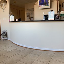 Ashburn Smile Center - Front desk