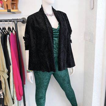 Billie And Lulu's - Plus-size fashion that feels as good as it looks. - Women's Clothing Near Me - Phoenix, Arizona Billie And Lulu's - Plus-size fashion that feels as good as it looks. - Women's Clothing Near Me - Phoenix, Arizona