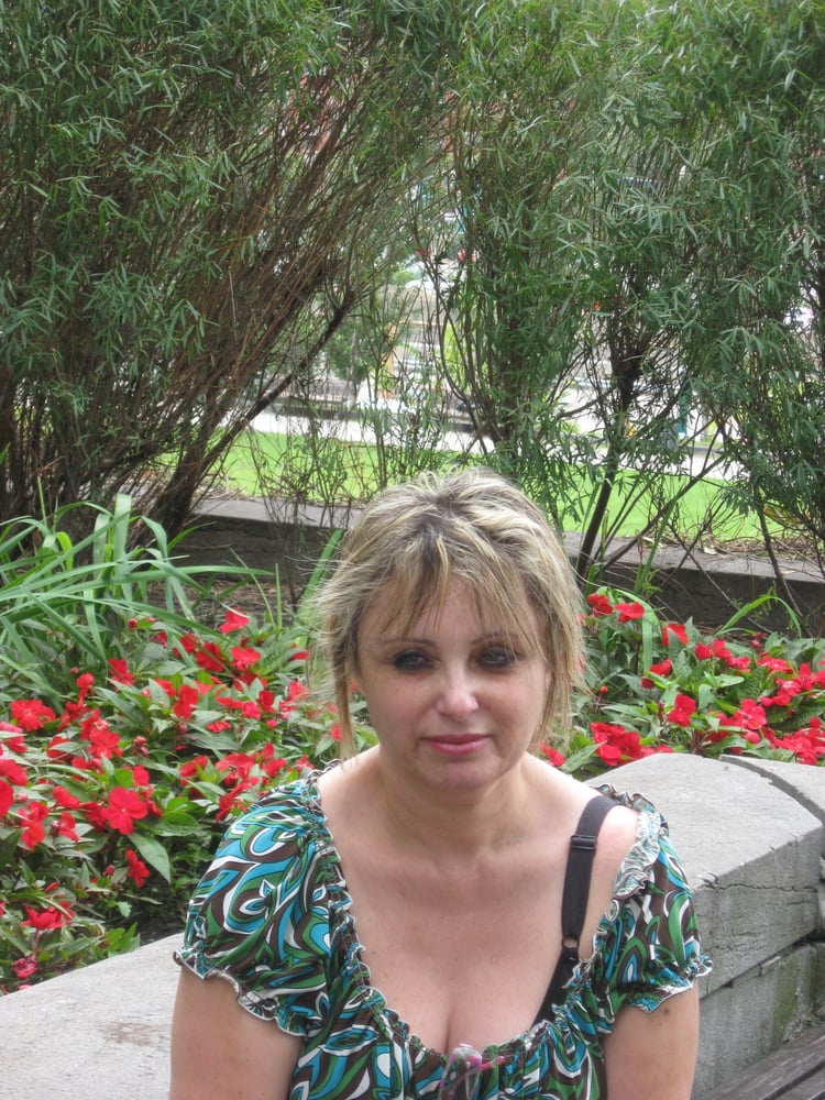 Open for Business NAILS BY ROZA 23215 Commerce Park, Beachwood