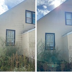 Blues Pressure Washing - Removing mold and mildew during this House Washing in Rockford IL