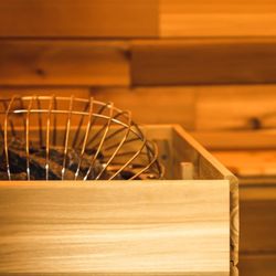 Invincible Fitness Cypress - Sauna ans Showers in both bathrooms.