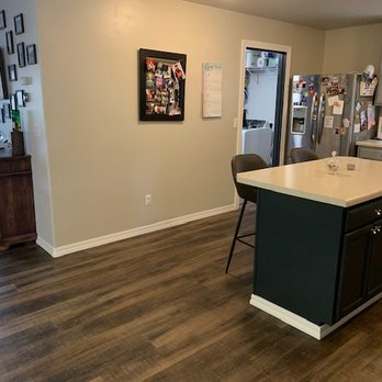 Hillside Floor Covering - Floor and trim - Carpeting Near Me - Puyallup, Washington Hillside Floor Covering - Floor and trim - Carpeting Near Me - Puyallup, Washington
