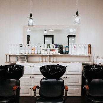 Molly Rae Hair Designs - Where you get the really relax! - Hair Stylists Near Me - Snohomish, Washington Molly Rae Hair Designs - Where you get the really relax! - Hair Stylists Near Me - Snohomish, Washington
