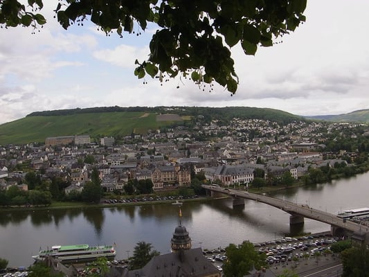 Burg Landshut by null