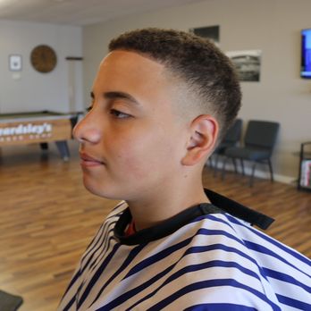 Beardsley's Barber Shop - Taper fade! - Barbers Near Me - Elk Grove Village, Illinois Beardsley's Barber Shop - Taper fade! - Barbers Near Me - Elk Grove Village, Illinois