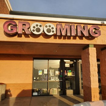 Lori's Pet Grooming - Storefront - Pet Groomers Near Me - Phoenix, Arizona Lori's Pet Grooming - Storefront - Pet Groomers Near Me - Phoenix, Arizona