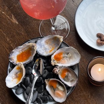 Field Bar Bottle - Oysters - Beer, Wine & Spirits Near Me - Tacoma, Washington