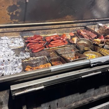 Hard Eight BBQ - Good staging area - Barbeque Near Me - The Colony, Texas Hard Eight BBQ - Good staging area - Barbeque Near Me - The Colony, Texas