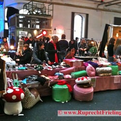 Holy Shit Shopping - Zum sechsten Mal: Holy.Shit.Shopping in Berlin
