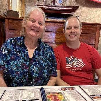 King Claw - Juicy Seafood & Bar - Family - Seafood Near Me - Charleston, South Carolina