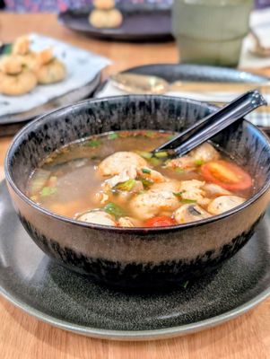 Dok Khao Thai (Chevy Chase) by null