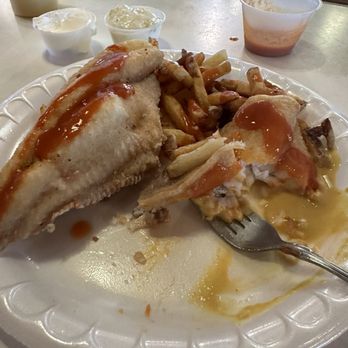 Freeway Tavern - Catfish - American Near Me - Butte, Montana Freeway Tavern - Catfish - American Near Me - Butte, Montana