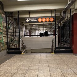 MTA - 42 Street- Bryant Park Station - MTA 42nd St Bryant Park Station