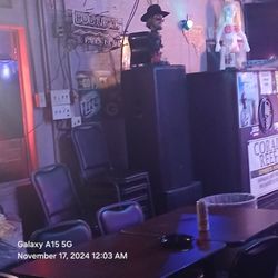 Coral Reef Lounge
