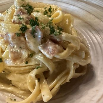Amedeo - Fettuccine Alfredo - Pizza Near Me - Las Vegas, Nevada Amedeo - Fettuccine Alfredo - Pizza Near Me - Las Vegas, Nevada