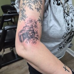 Shop 53 Custom Tattoo