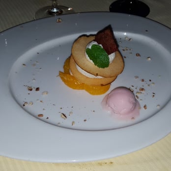 La Frida - Apple crisp dessert - Mexican Near Me - Paraiso Escondido, BCS