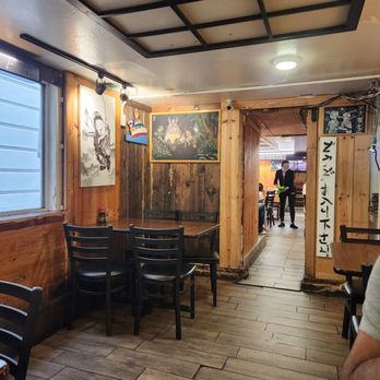Yojimbo - Cool ambiance - Sushi Bars Near Me - Alameda, California