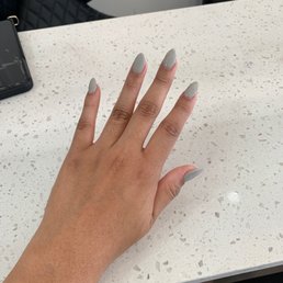 I got grey, matte nails and they look amazing! I got grey, matte nails and they look amazing!