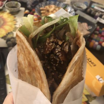 Liang Crispy Roll - 11.Roasted Duck Crispy Roll - Juice Bars & Smoothies Near Me - Rowland Heights, California