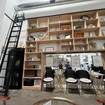 Blind Tiger - Decor - Kombucha Near Me - Denver, Colorado