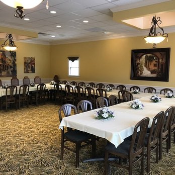 Suncrest Golf & Grille - Perfect set up for a rehearsal dinner. - Golf Near Me - Butler, Pennsylvania Suncrest Golf & Grille - Perfect set up for a rehearsal dinner. - Golf Near Me - Butler, Pennsylvania