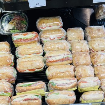 Buc-ee's - Hoagies - Gas Stations Near Me - Pearland, Texas Buc-ee's - Hoagies - Gas Stations Near Me - Pearland, Texas