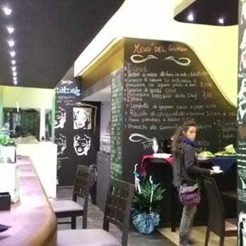 Bon Ton - Bars Near Me - Florence, FI