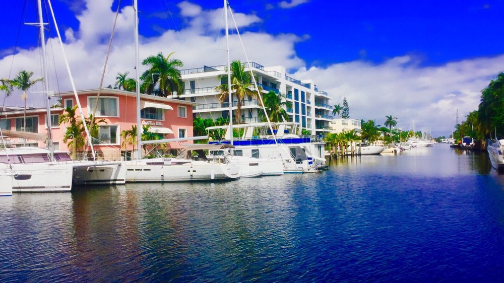 LAS OLAS BOULEVARD 167 Photos & 45 Reviews 300900 E Las Olas Blvd