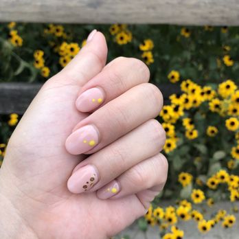 miGak - Nail art - Nail Salons Near Me - Brooklyn, New York