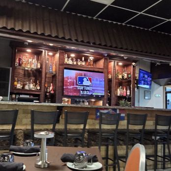 La Yaroa Tropical Restaurant - Bar area - Puerto Rican Near Me - Norfolk, Virginia La Yaroa Tropical Restaurant - Bar area - Puerto Rican Near Me - Norfolk, Virginia