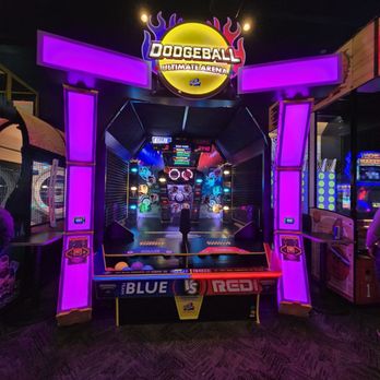 Dave & Buster's St. Louis - 12/24/24 - Arcades Near Me - Maryland Heights, Missouri Dave & Buster's St. Louis - 12/24/24 - Arcades Near Me - Maryland Heights, Missouri