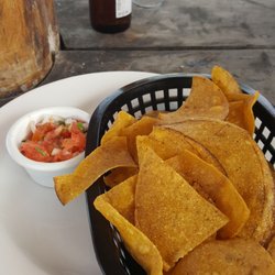 Los Henequenes - Complimentary chips and no salsa here guys....pico de gallo!