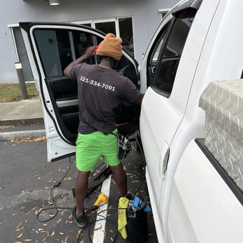 Ddh Mobile Tint - Zero issues guy did a great job - Car Window Tinting Near Me - Columbus , Florida Ddh Mobile Tint - Zero issues guy did a great job - Car Window Tinting Near Me - Columbus , Florida